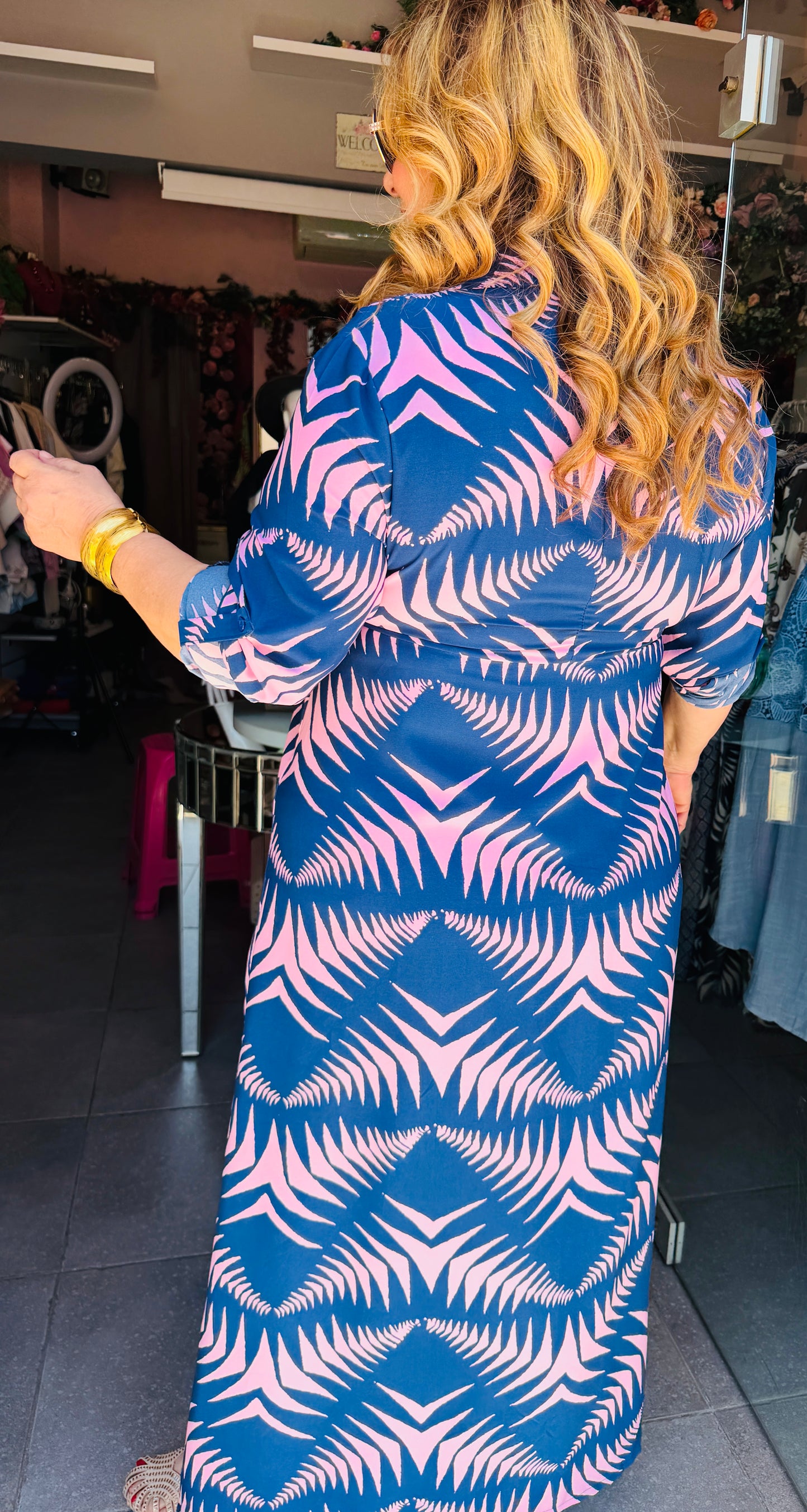 Μάξι Φόρεμα Σεμιζιέ με Σχέδιο & Ζωνάκι Plus Size Μπλε-Ασπρο -2