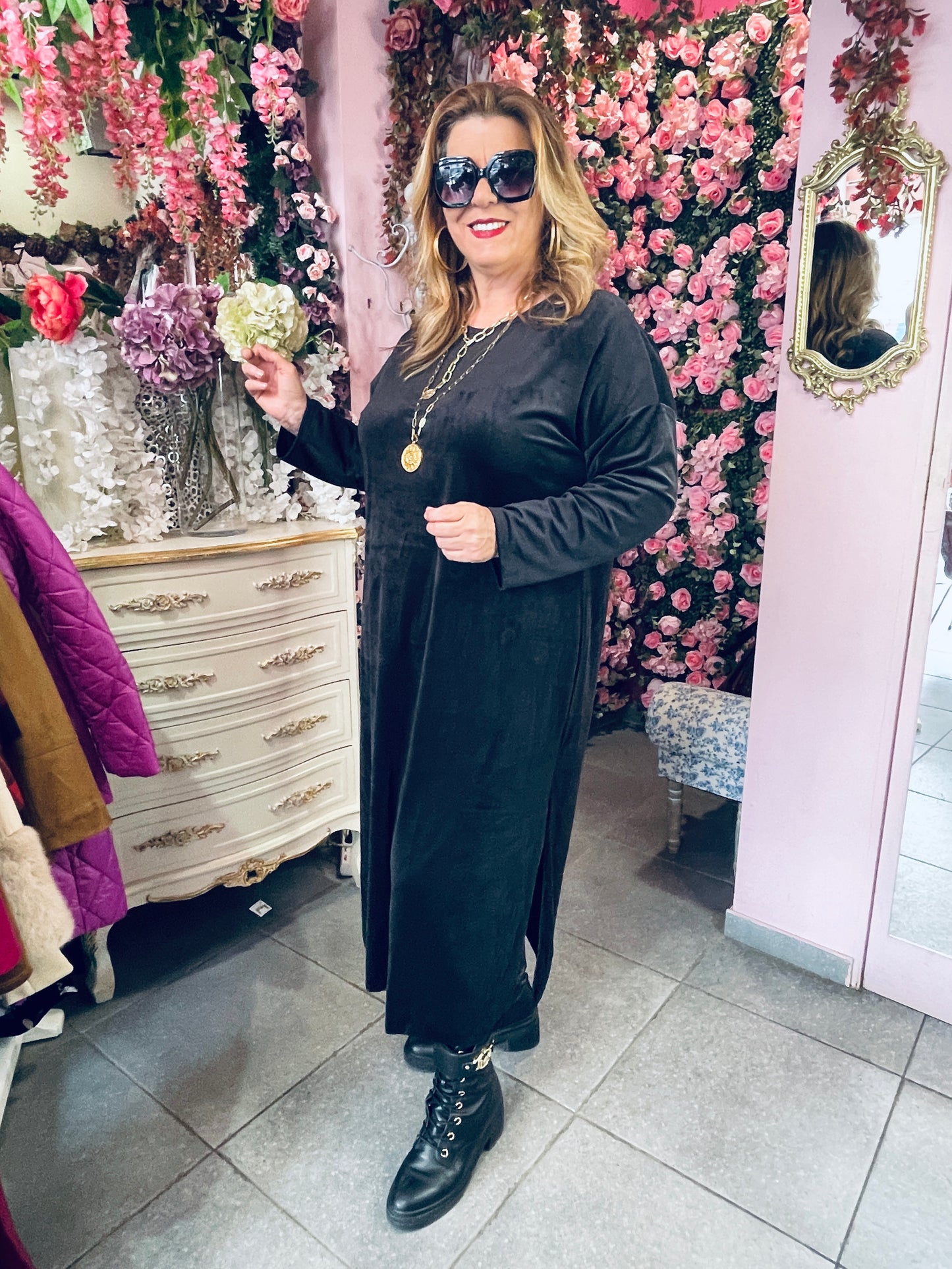 Υπέροχο Velvet φόρεμα Μαύρο-5