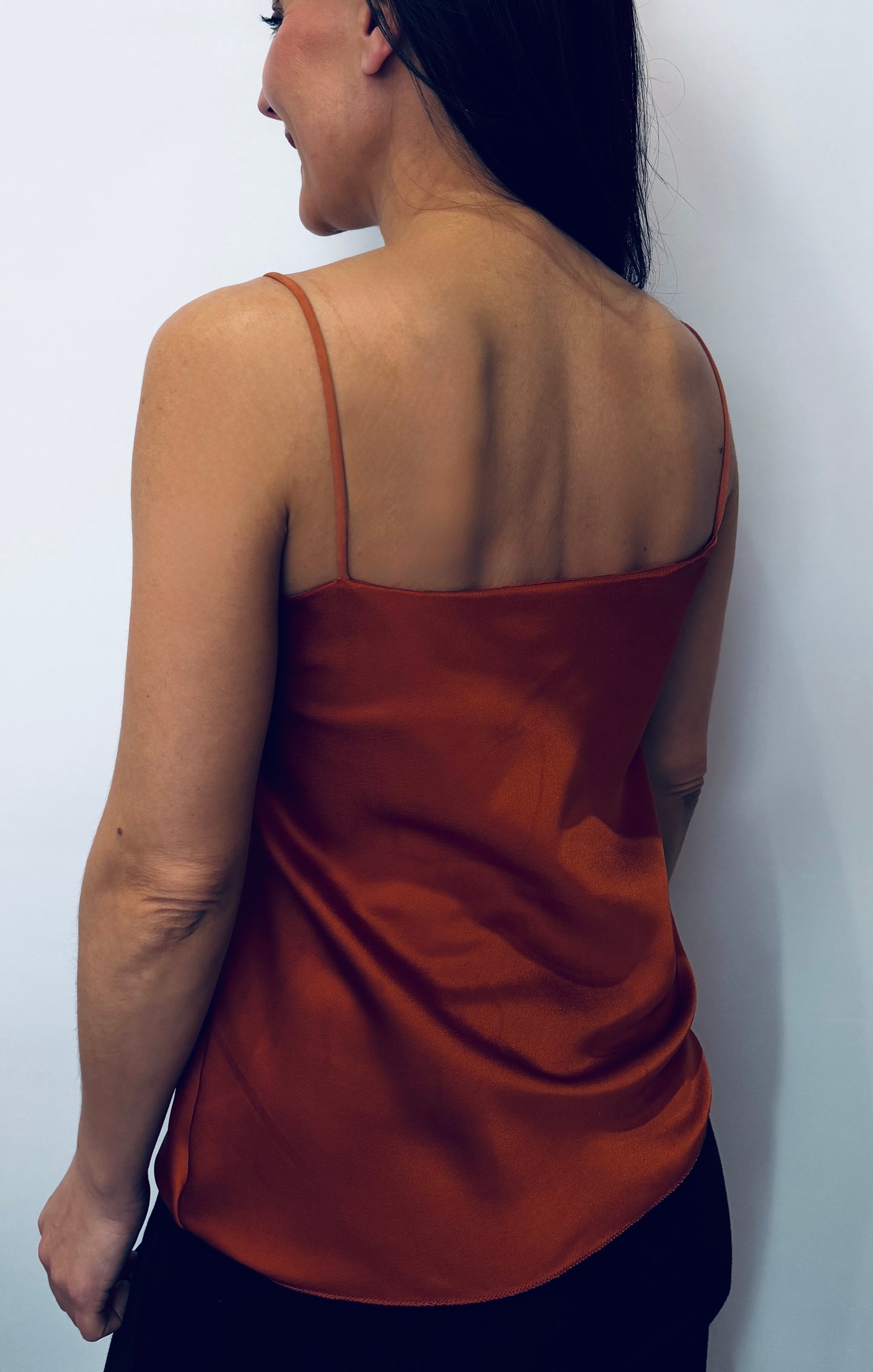 Γυναικείο Top με Ντραπέ Λαιμόκοψη & Λεπτές Τιράντες ecru -2