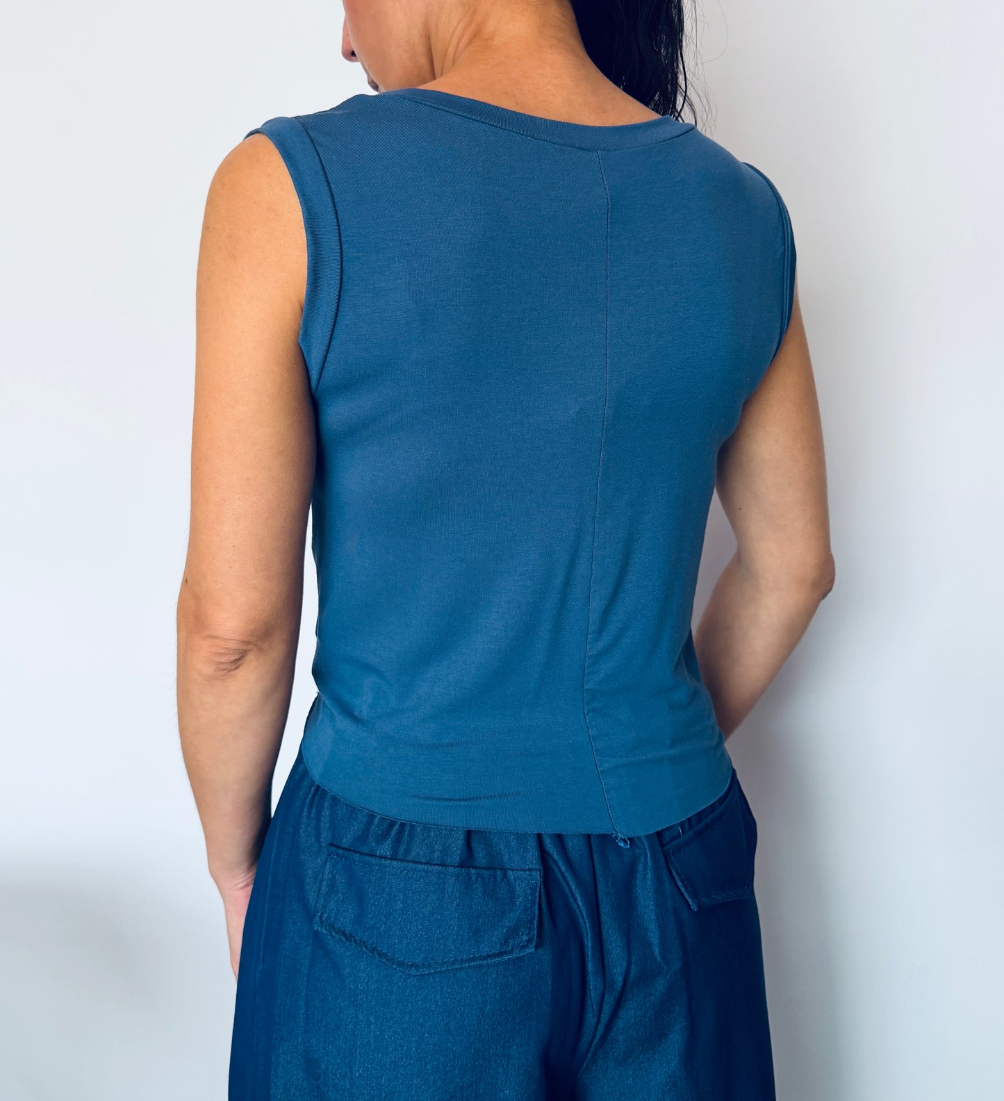 Γυναικείο Crop Top με Δέσιμο & Διακριτικά Strass μπλε-1