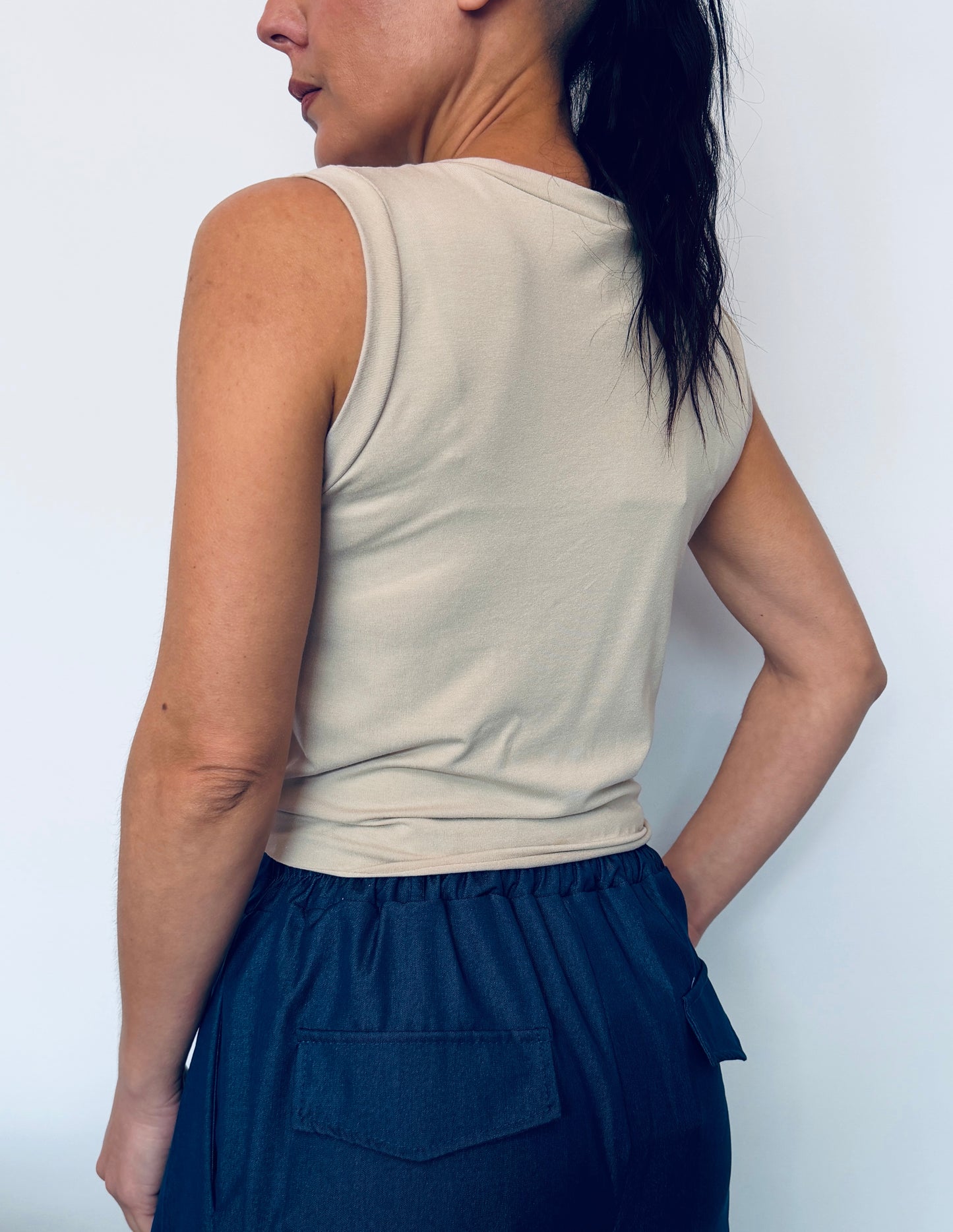 Γυναικείο Crop Top με Δέσιμο & Διακριτικά Strass Κρεμ-5