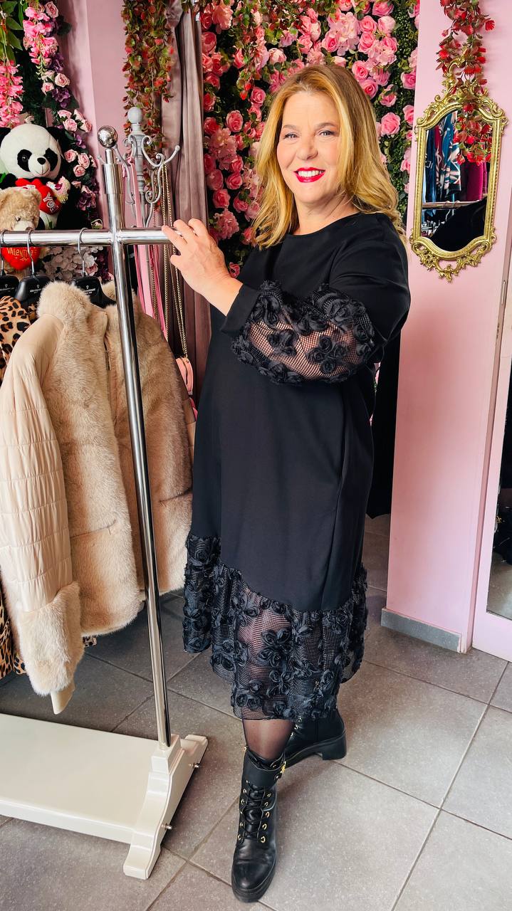 Φόρεμα με δαντέλα στα μανίκια και στο τελείωμα μαύρο-1