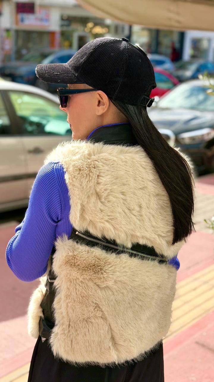 Ιδιαίτερο γιλέκο με δερμάτινη και γούνα μπεζ