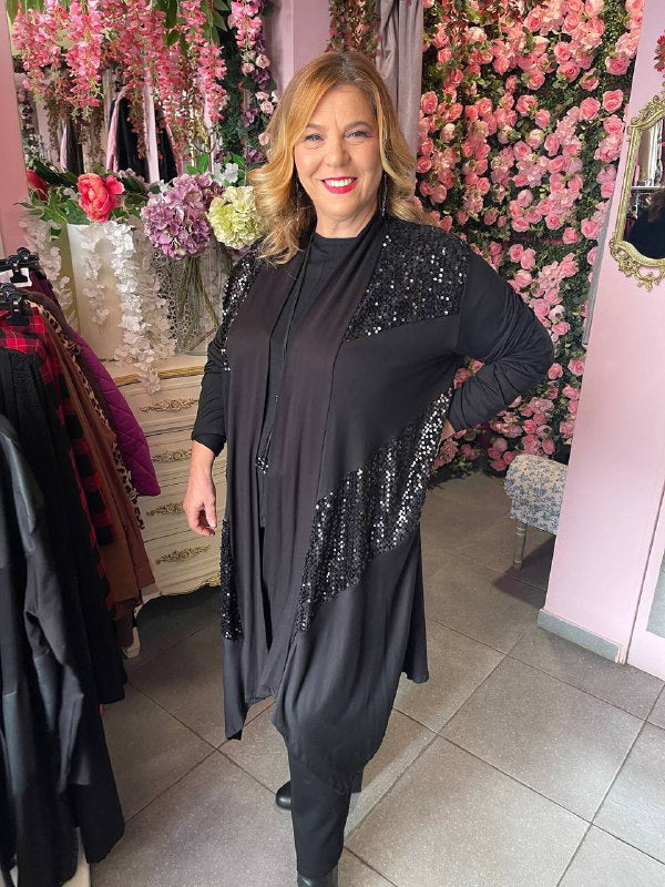 ΖΑΚΕΤΑ ΜΑΚΡΥΑ ΑΝΟΙΧΤΗ ΜΕ ΠΟΥΛΙΕΣ	ΜΑΥΡΟ