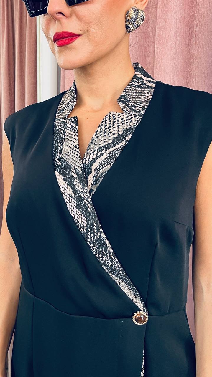 Vagias Αμάνικο φόρεμα Ελληνικής βιοτεχνίας με λεπτομέρειες φιδι