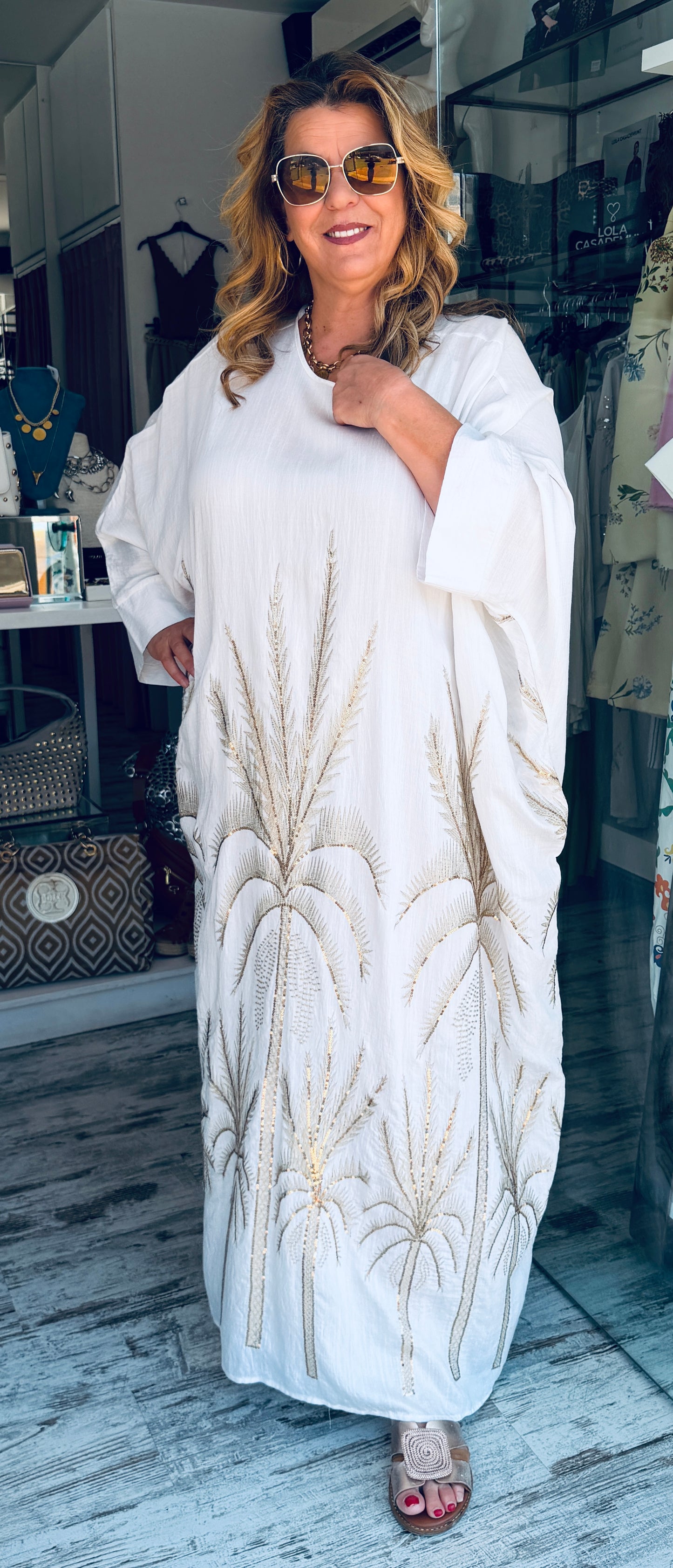 Λινό Look Ethnic Φόρεμα με Χρυσό Κέντημα & Παγιέτες