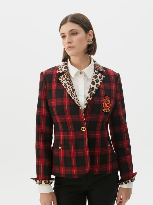 ΚΑΡΩ ΜΕ ΛΕΟΠΑΡ 	ΚΟΚΚΙΝΟ