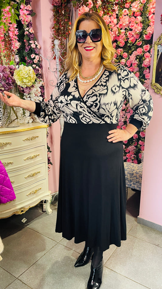 Κρουαζέ φόρεμα σε ίσια γραμμή ΦΡΜ 674