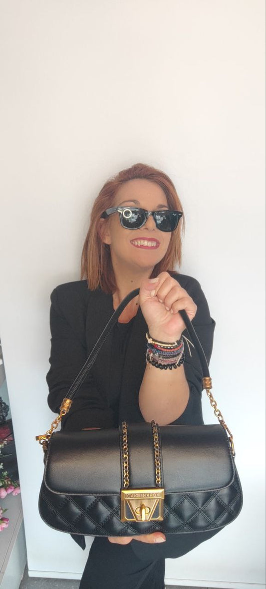 Τσάντα χειρός με λουράκι ώμου μαυρο-1