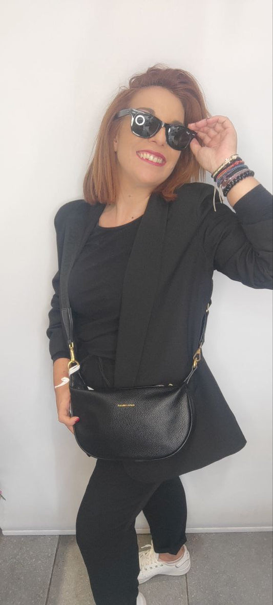 Τύπου μπανάνα μαυρο-1