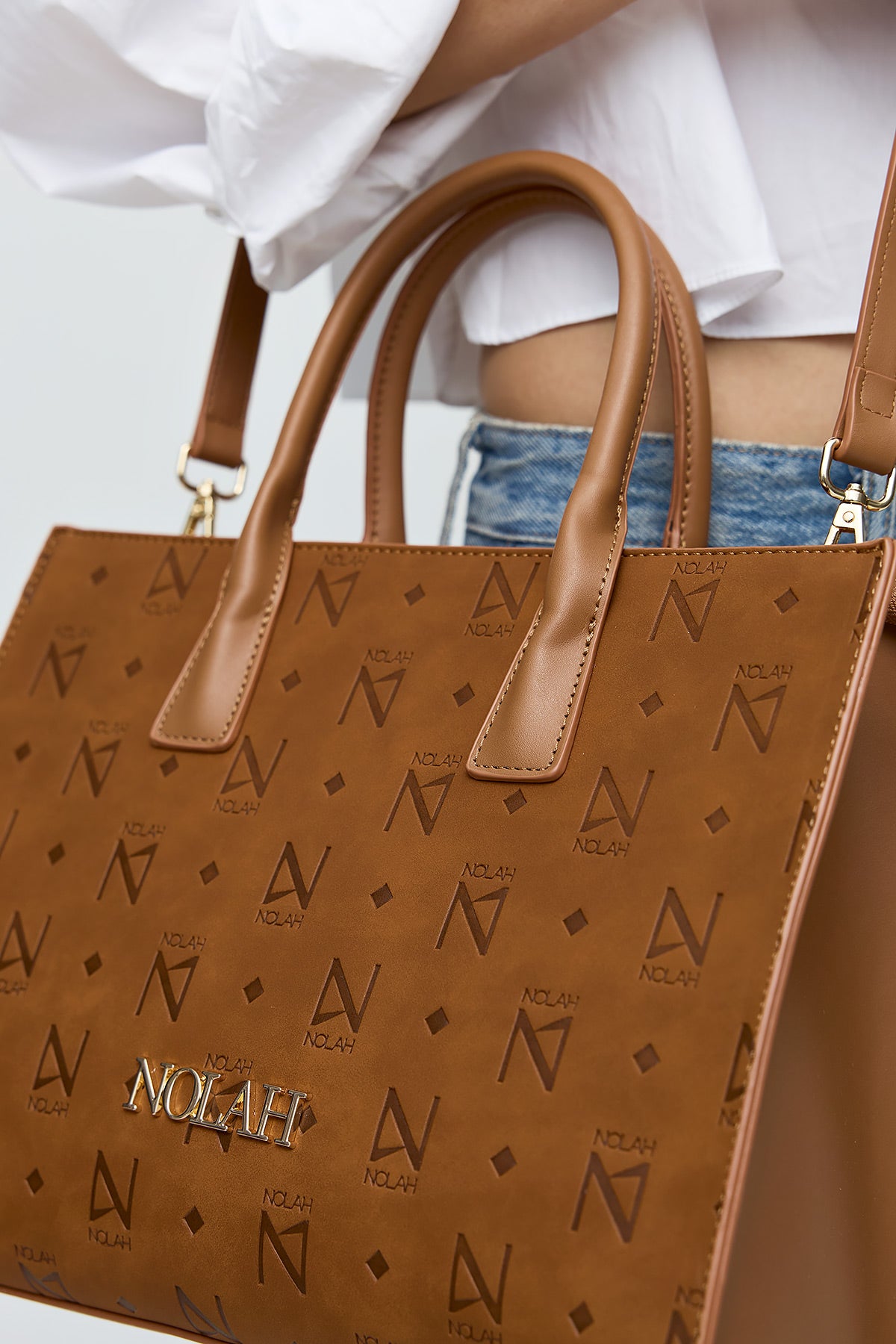 NOLAH τσάντα Beatrice Brown