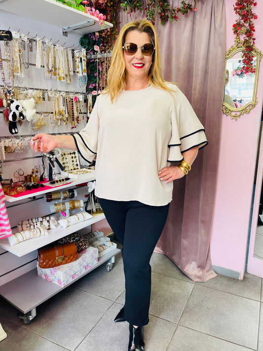 Beige Oversized Μπλούζα με Διπλό Βολαν Μανίκι & Λεπτομέρεια -3