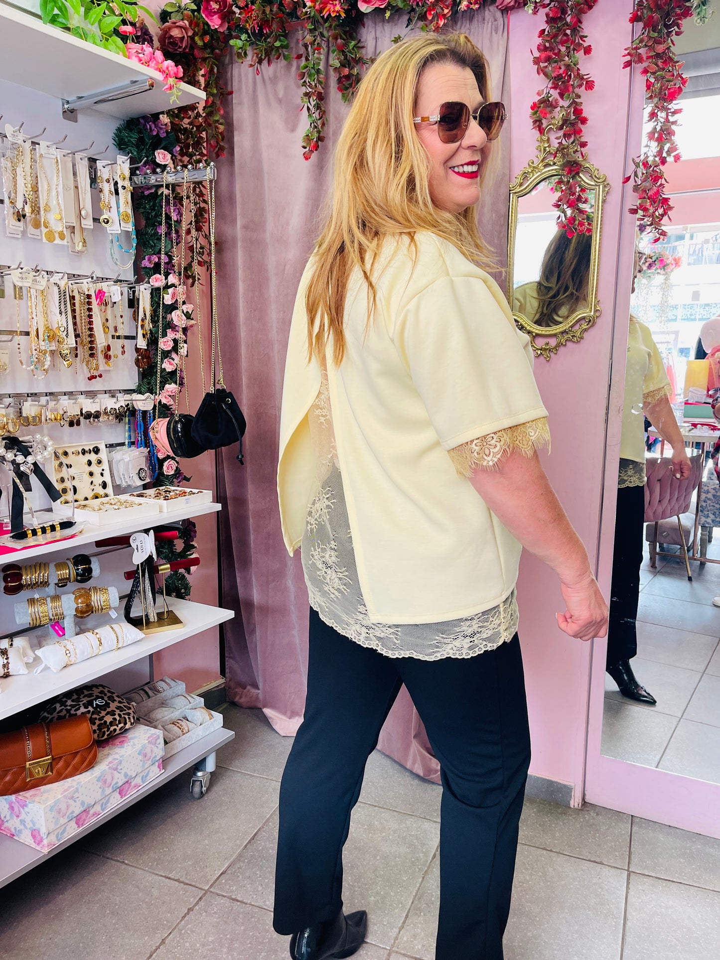 Μπλούζα με Δαντέλα & Ανοιχτή Πλάτη Κίτρινο-2