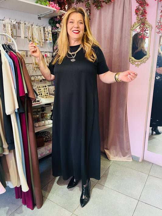 Μακρύ Μαύρο Γυναικείο Φόρεμα με Κοντό Μανίκι – Άνετο & Κομψό -5