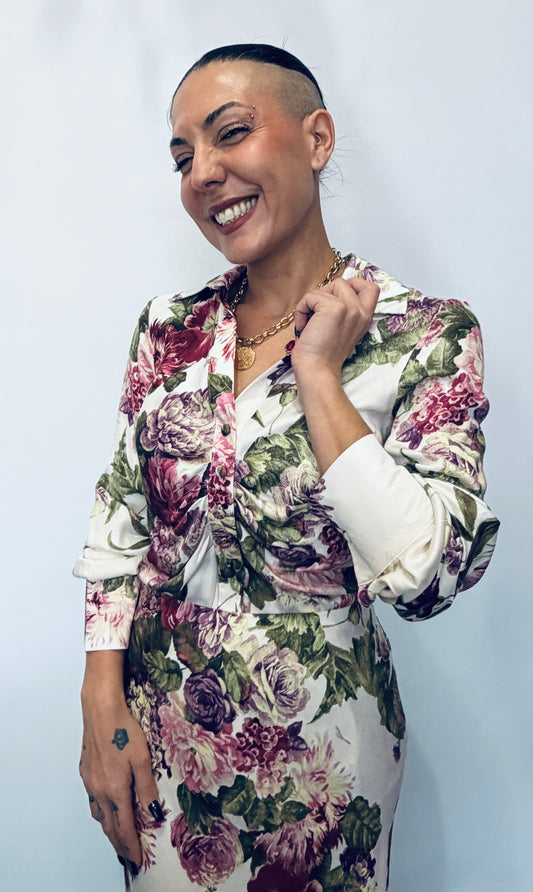 Midi Floral Φόρεμα με Δαντέλα – Ρομαντικό & Chic Look