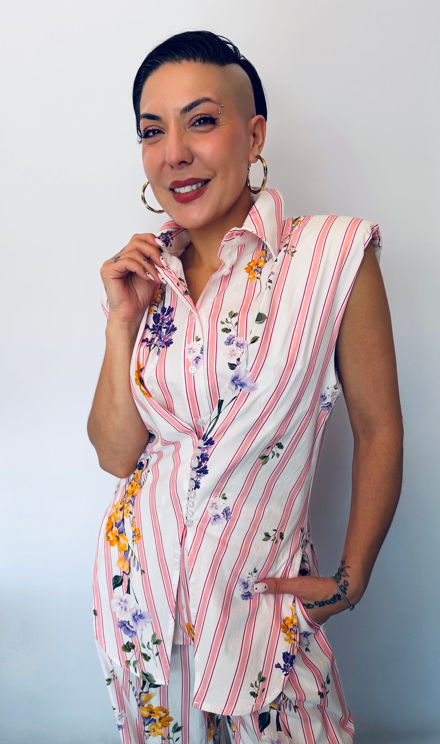 Σετ LUMINA Ροζ Ριγέ Floral – Αμάνικο Πουκάμισο & Παντελόνι-1