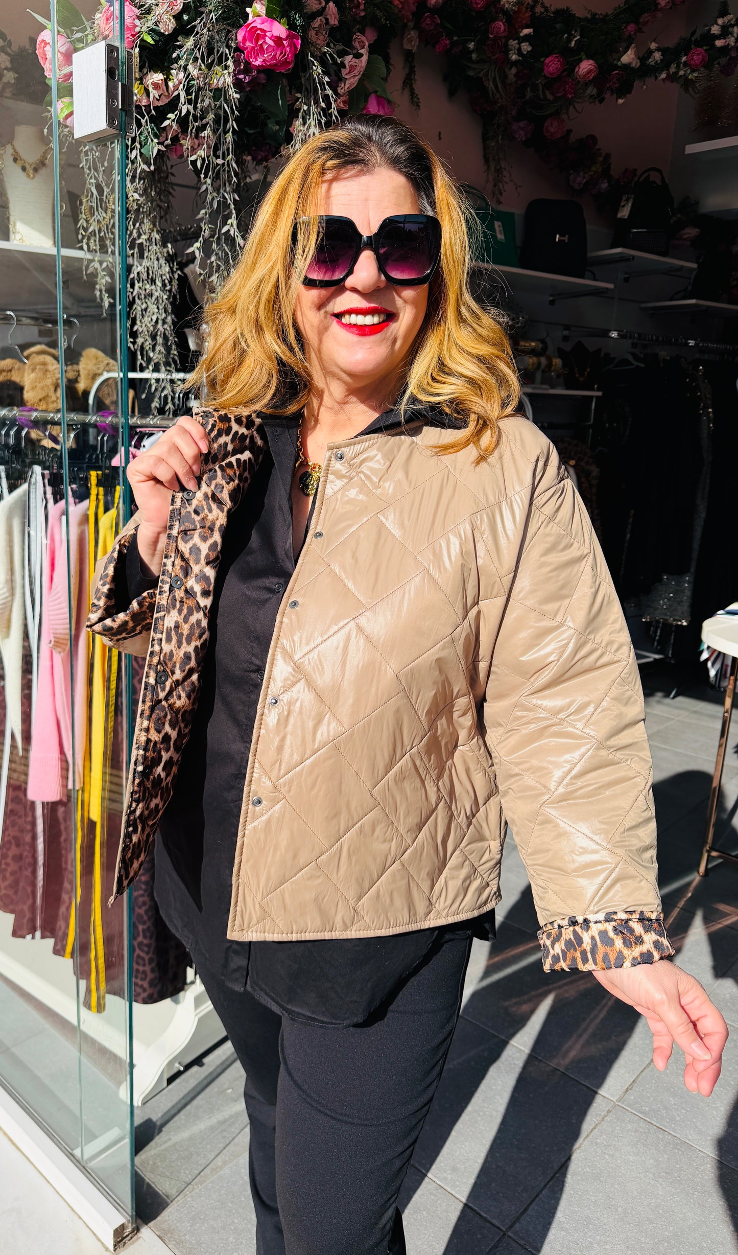 Μπουφάν καπιτονέ με animal print Μπεζ-4