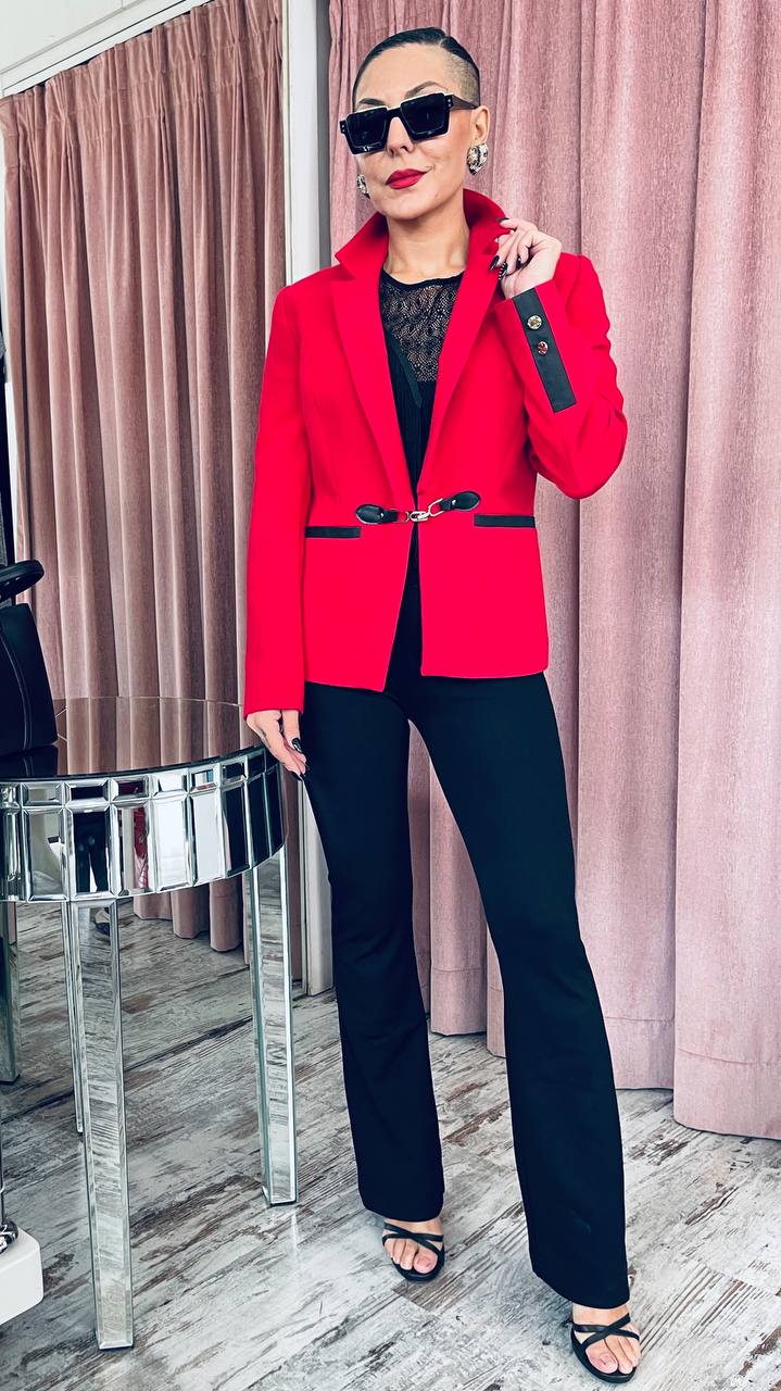 Vagias ΚΛΑΣΣΙΚΟ ΜΕ ΜΑΥΡΕΣ ΛΕΠΤΟΜΕΡΕΙΕΣ	ΚΟΚΚΙΝΟ