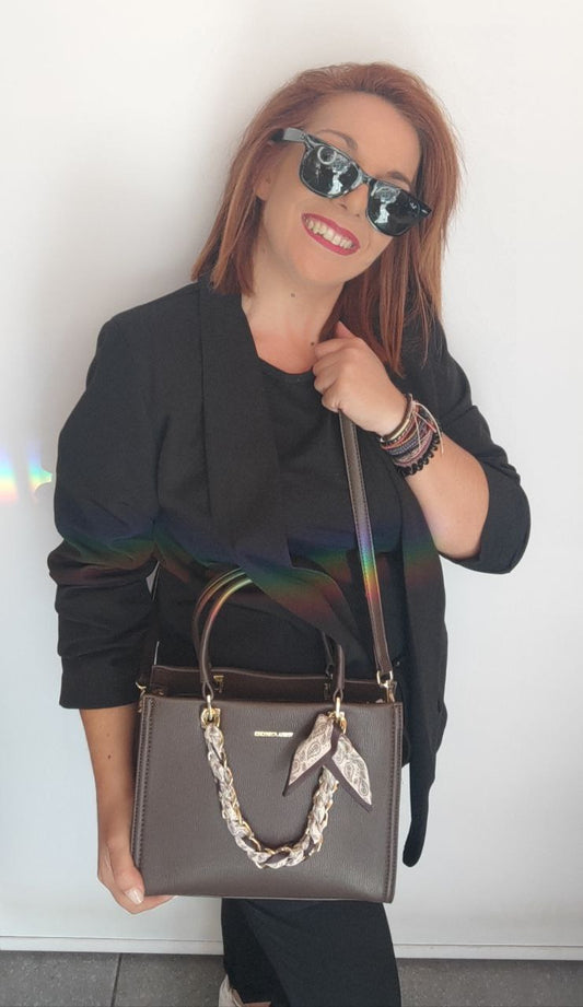 Τσάντα χειρός με λουράκι ώμου καφε-2